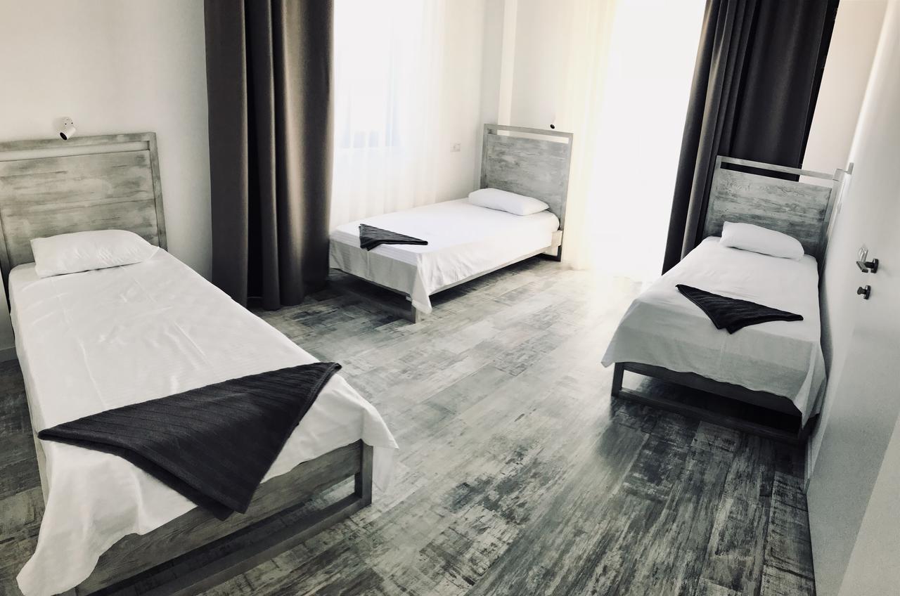 City Center Apartments By Happy Place Tbilisi Buitenkant foto