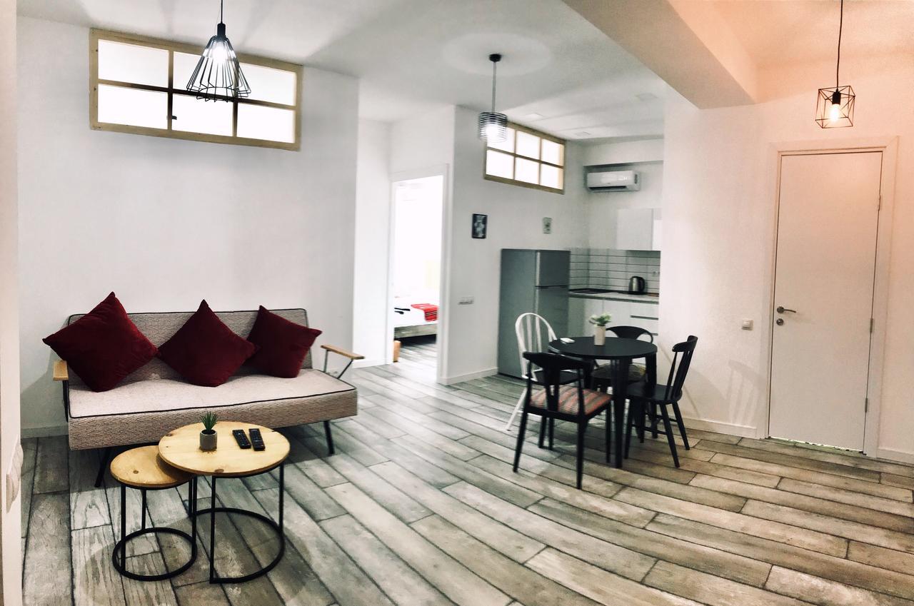 City Center Apartments By Happy Place Tbilisi Buitenkant foto