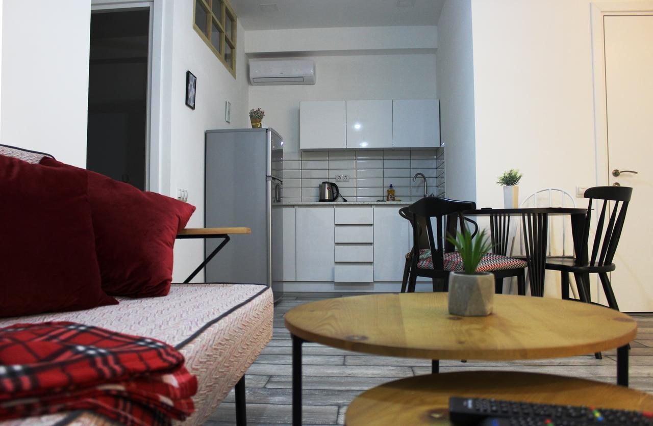City Center Apartments By Happy Place Tbilisi Buitenkant foto