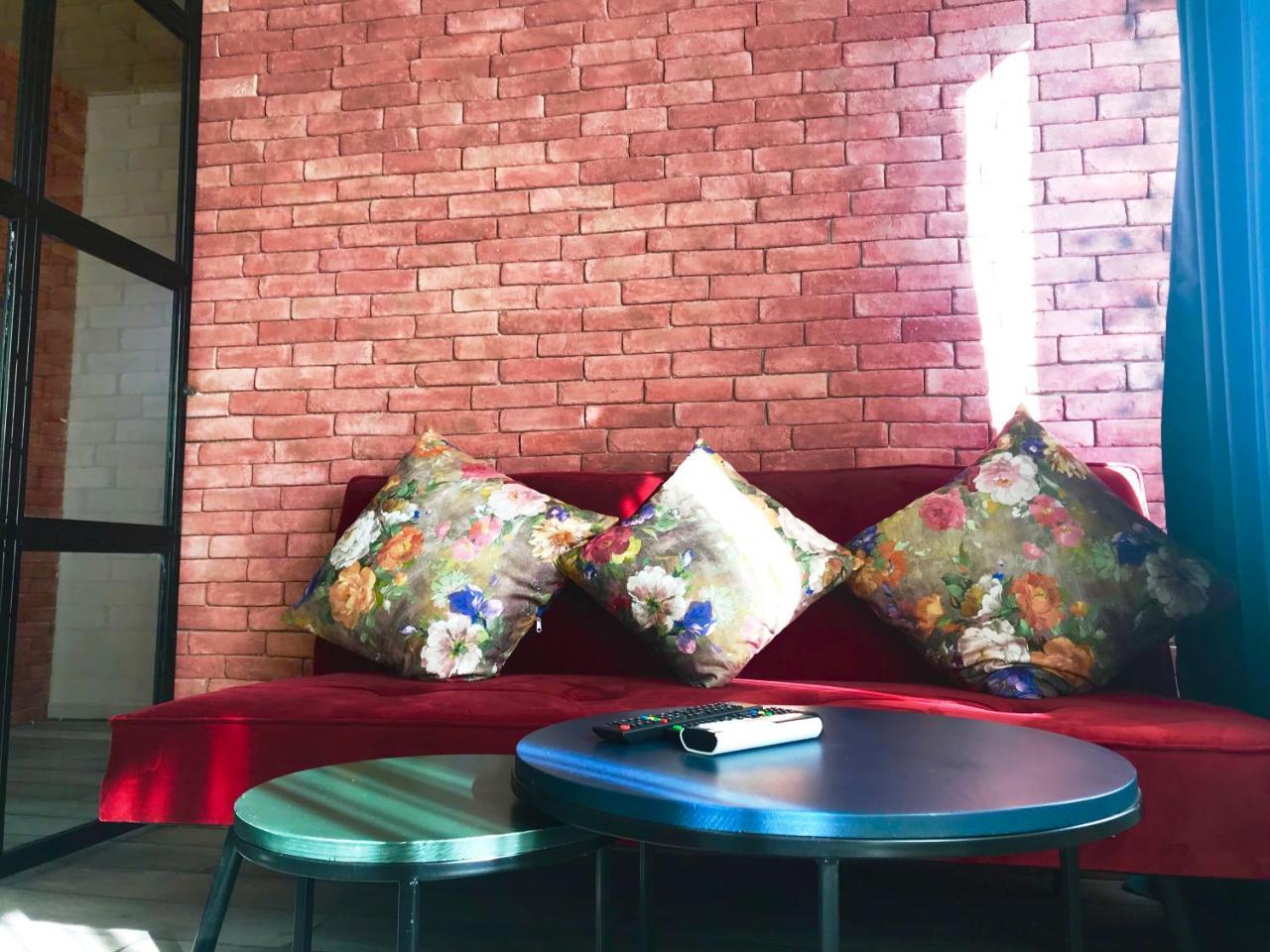 City Center Apartments By Happy Place Tbilisi Buitenkant foto